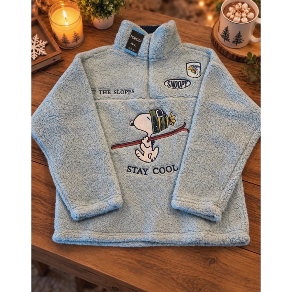 Peanuts Snoopy Sherpa Fleece Pullover Light Blue Skiing Stay Cool Small NEW